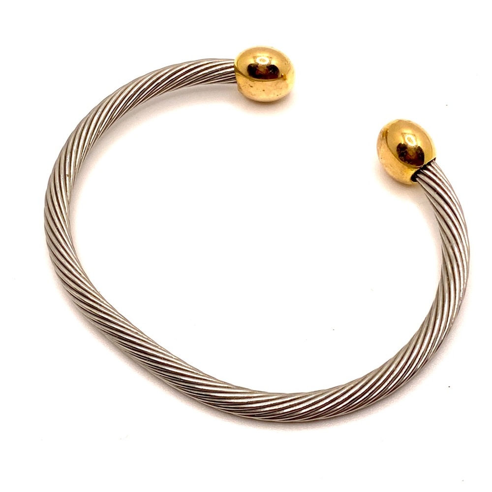 •Twist Cuff Bracelet•